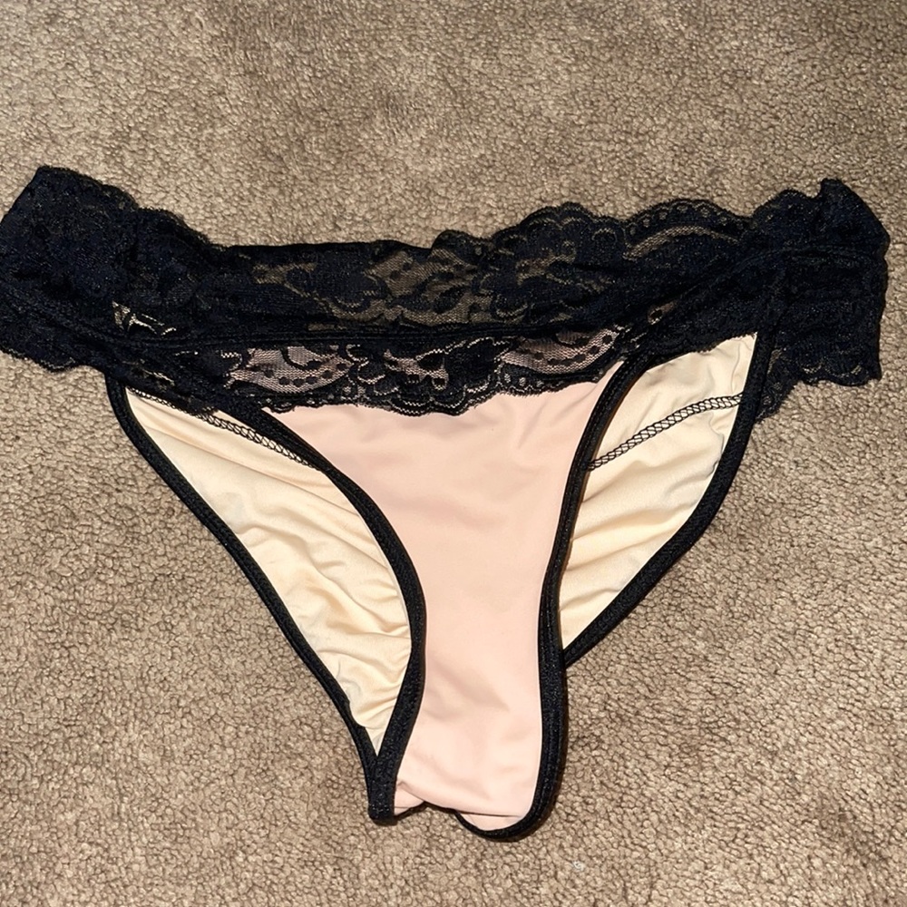 DOLL brand bikini bottoms